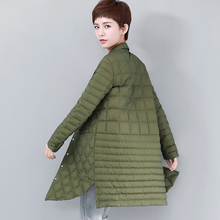 中年女羽绒服中长款40岁妈妈中款显瘦大码老年人冬季轻薄外套图片