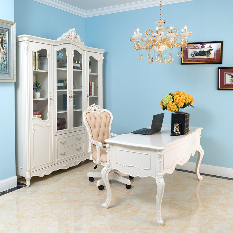 �ձ�˹�ִ���Լ��ʵľ�ƹ�3803