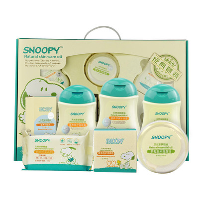 Snoopy/史努比婴儿洗沐护肤礼盒新生儿洗护用品七件套送礼