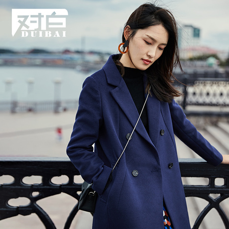 【新品7折】对白新款中长款深色呢大衣女复古双排扣冬季毛呢外套商品大图