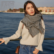 【杜鹃同款】对白喇叭袖chic宽松毛衣女2018新款冬装纯色打底衫图片