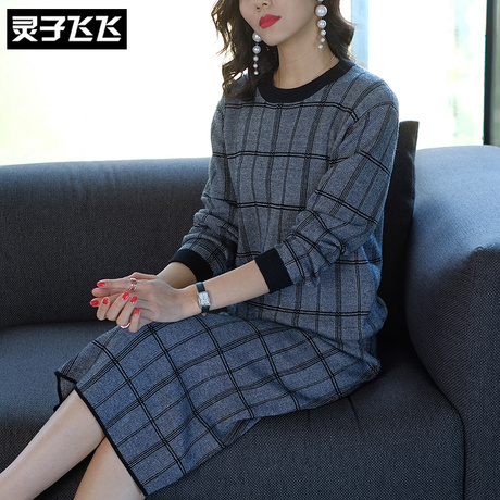 灵子飞飞欧美潮流新品圆领长袖复古格纹印花裙针织休闲打底连衣裙商品大图