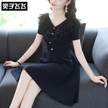 灵子飞飞欧美时尚甜美仙女裙V领蕾丝摆修身小黑裙拼搭蓬蓬摆女裙图片