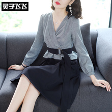 灵子飞飞欧美潮流新款长袖千鸟格腰带收腰A字大摆复古通勤连衣裙图片