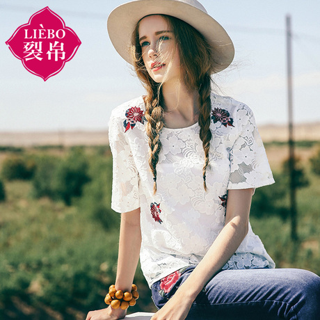 裂帛女装2018夏装新款圆领刺绣短袖套头上衣透视文艺蕾丝衫女商品大图