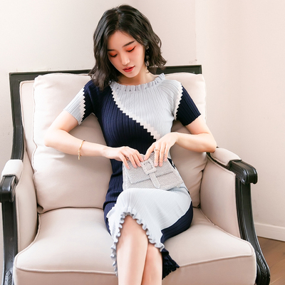 衣舒阁针织连衣裙女早秋装女2018新款秋冬季名媛修身包臀打底裙子