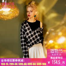 妖精的口袋旗舰店秋装新款时尚韩版露肩长袖衬衣格子衬衫女734057图片