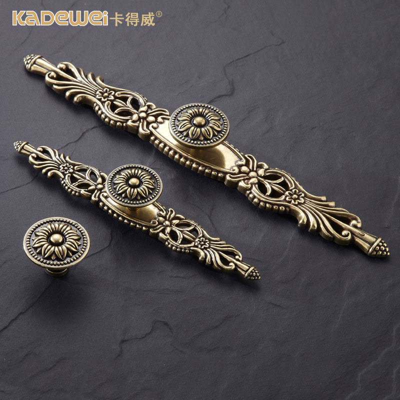 ����������3179