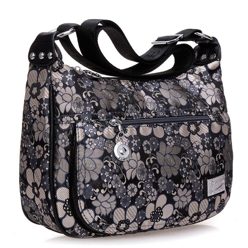 中老年时尚斜挎布包女士帆布包单肩斜跨包牛津