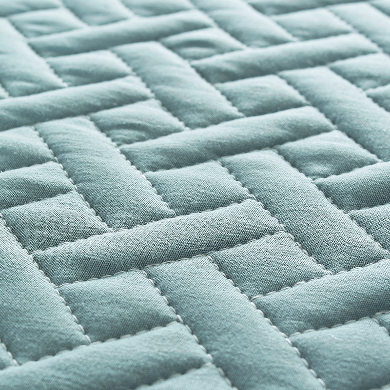 ���ζ��ļ��ײ���ɳ����