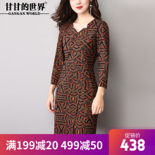 印花连衣裙女显瘦2018春装新款甘甘的世界中年大码中长裙女妈妈装图片