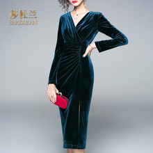 莎杜兰2018秋冬新款V领开叉丝绒连衣裙女名媛气质显瘦包臀301007