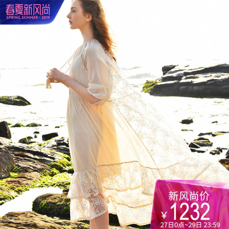 dfvc2019夏季新款仙仙女真丝连衣裙刺绣桑蚕丝长款白色超仙大摆裙商品大图