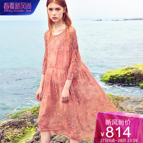 dfvc欧美夏季真丝连衣裙女2019新款中长款宽松桑蚕丝刺绣娃娃裙商品大图