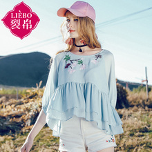 裂帛旗舰店2018夏新款圆领刺绣七分袖上衣套头拼接A字雪纺衫女图片
