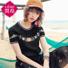 裂帛女装2018夏装新款清新百搭螺纹圆领刺绣蕾丝拼接短袖T恤图片