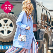 裂帛莲灿秋装毛巾刺绣羊毛呢大衣长袖毛呢外套女图片