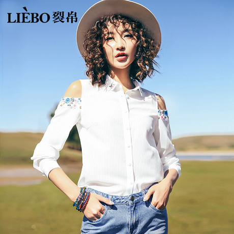 裂帛衬衫女2018新款长袖露肩衬衫ins超火白衬衫艺刺绣直筒衬衫女商品大图