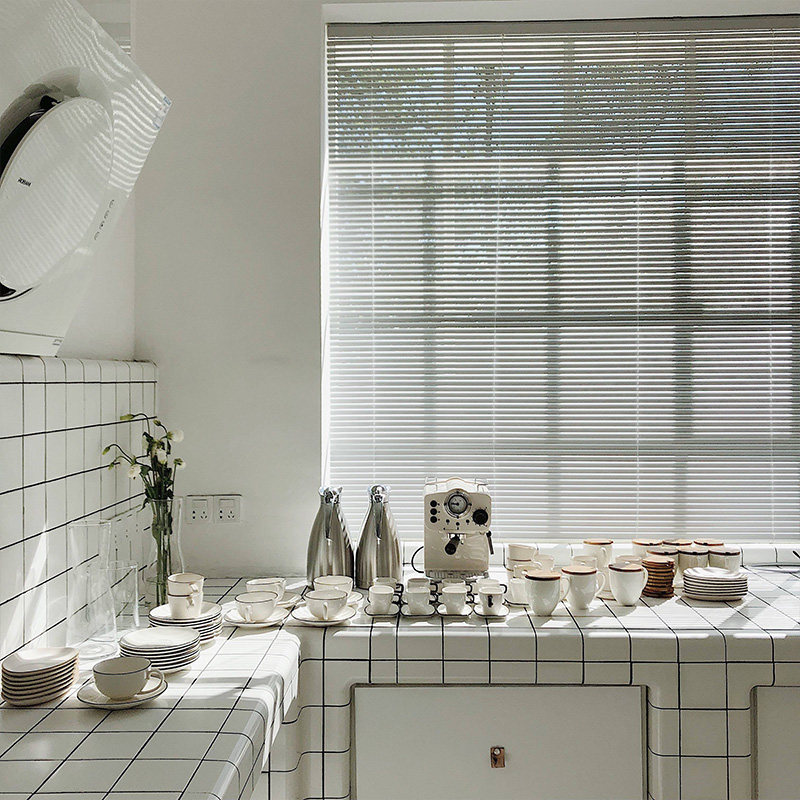 ľ��װ�˼�����С��ש