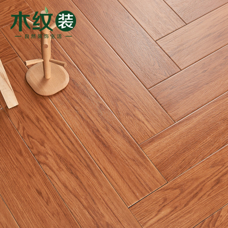 ľ��װ����ʵľ���ڵ�ש