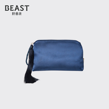 THE BEAST/野兽派 时髦色化妆包 蝴蝶结流苏便携手拿包