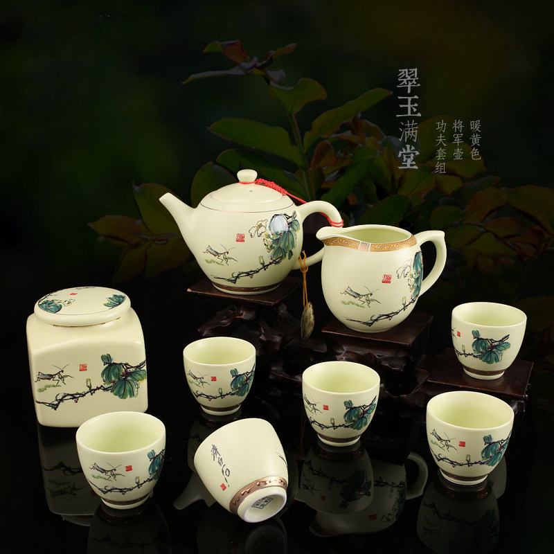 青花瓷茶具：文化与时尚的融合