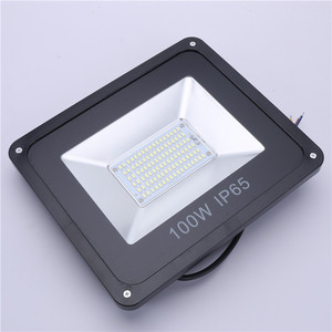 LED投光灯户外灯防水100w