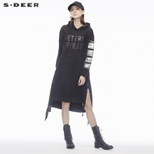 sdeer圣迪奥英文印花装饰个性开衩下摆抽绳连帽针织衫S18481249图片