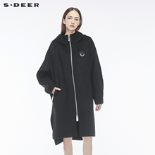 sdeer圣迪奥刺绣翅膀图案撞色英文装饰开衩下摆连帽大衣S18481880图片