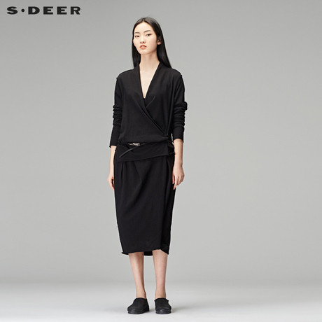 sdeer圣迪奥2018秋装简约慵懒假两件V领长袖针织连衣裙S18181205商品大图