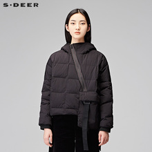 sdeer圣迪奥2017冬装新品连帽飘带口袋短款保暖羽绒服女S17462426图片