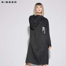 sdeer圣迪奥2018秋装宽松连帽印花长款及膝风衣外套女S18181811图片