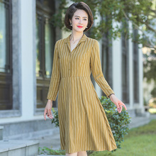 中年妇女春秋装棉麻连衣裙过膝40-50岁中老年减龄长袖裙子妈妈装图片
