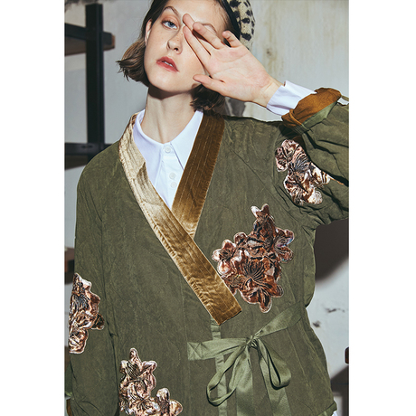 两三事半世纪怪盗 2018秋装新款拼布绣花丝绒绑带棉服女短款棉衣商品大图