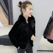 bobowaltz欧洲站2017冬装新款欧货潮韩版黑色短款毛领羽绒服女装图片