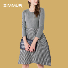 ZIMMUR2018秋冬新品 简约百搭灰色条纹拼接收腰显瘦气质连衣裙图片