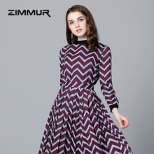 ZIMMUR秋冬新款2018菱形纹收腰雪纺中长款印花大摆OL优雅连衣裙女图片