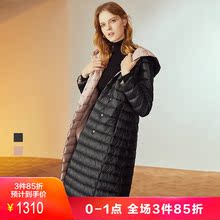 JUZUI/玖姿奥莱店2018冬装新款暗扣连帽长款羽绒服女外套过膝图片