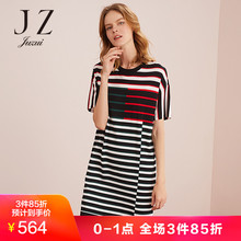 JUZUI/玖姿奥莱店2018秋装新款撞色条纹直筒短袖针织衫连衣裙图片