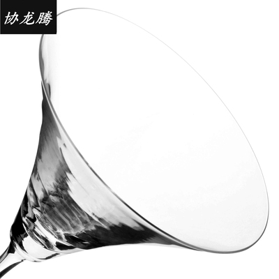 协龙腾285ML公爵款玻璃鸡尾酒杯三角杯马天尼杯洋酒杯创意酒具杯