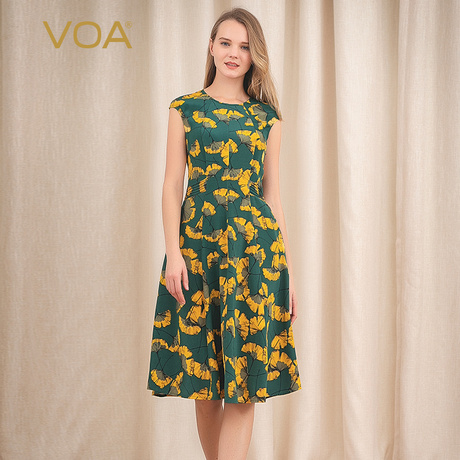 VOA重磅真丝印花圆领包袖褶皱X型中腰拼接修身百搭真丝连衣裙女商品大图