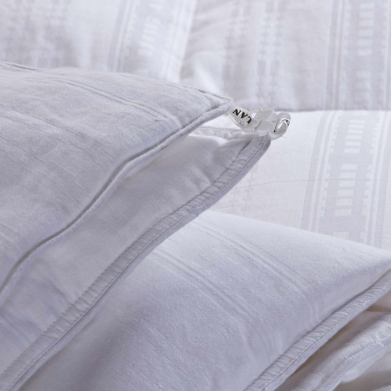 ������˿���ޱ�MB01111-9