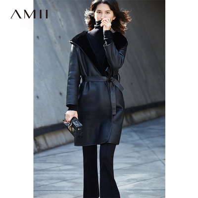 Amii极简美利奴皮毛一体皮衣女秋2018冬新连帽翻领宽松中长款外套