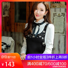 粉红大布娃娃秋装新款韩版女装修身淑女白色蕾丝花边领结长袖衬衫图片