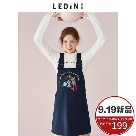 乐町2018秋装新款女连帽背带裙复古连衣裙港味A字裙ins超火的短裙商品大图