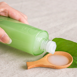 百雀羚水嫩倍现盈透精华水