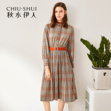 秋水伊人2018秋装新款女装复古格纹长袖修身英格兰风情连衣裙图片