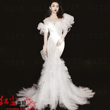 影楼主题服装 2019展会新款 旅拍婚纱摄影鱼尾白纱情侣写真拍照礼服