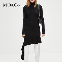 MOCO2018冬季新品纯色个性斜剪裁针织连衣裙MA184DRS309 摩安珂图片