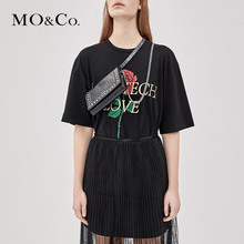 MOCO2018秋季新品套头圆领玫瑰花字母图案T恤 MA183TEE216摩安珂图片